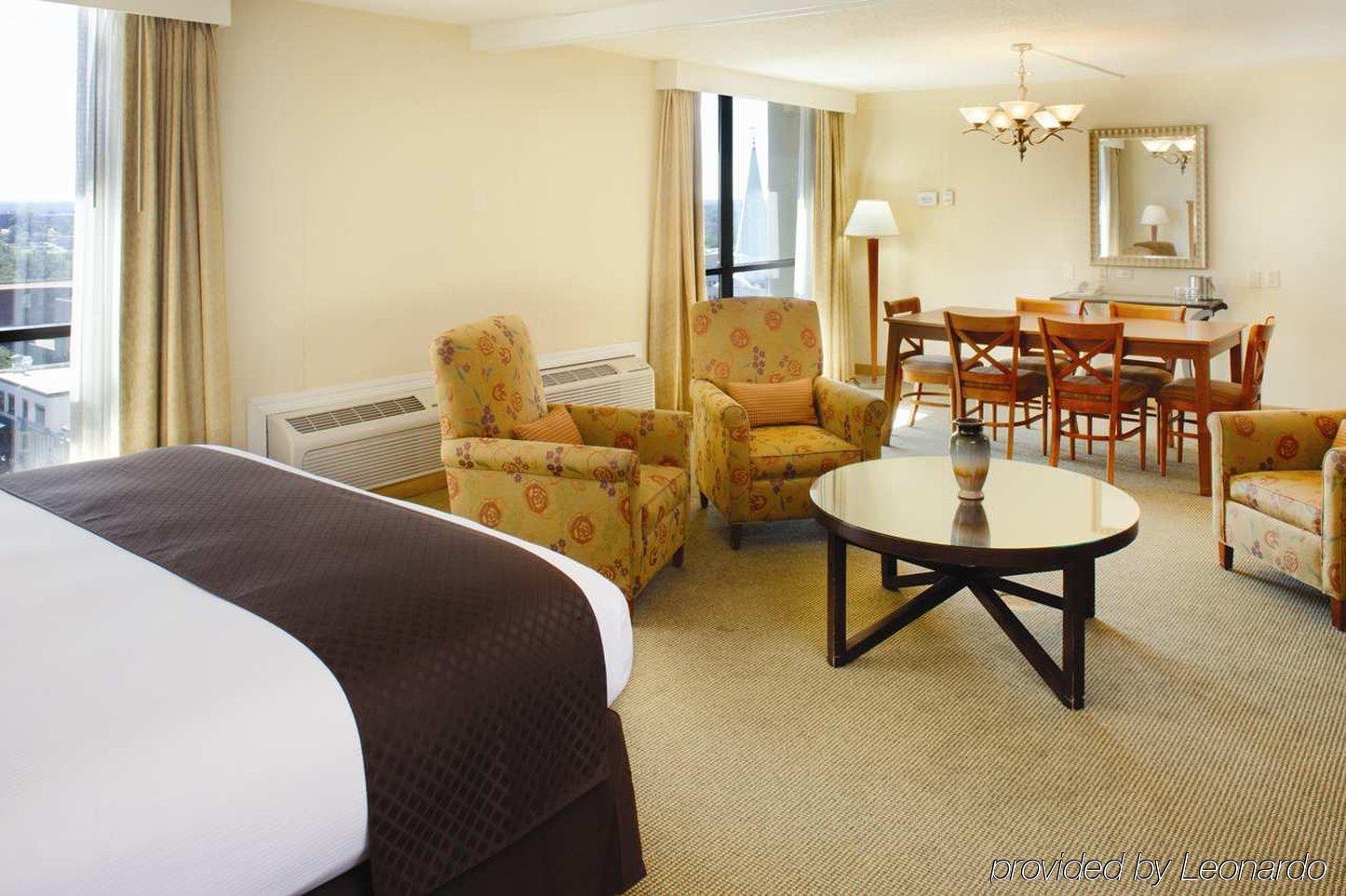 Doubletree By Hilton Hotel Tallahassee Zimmer foto